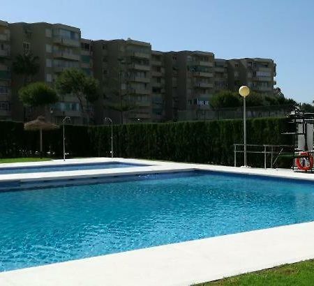 Апартаменти Playa La Cala In Front Of The Beach Free Parking Малага Екстер'єр фото