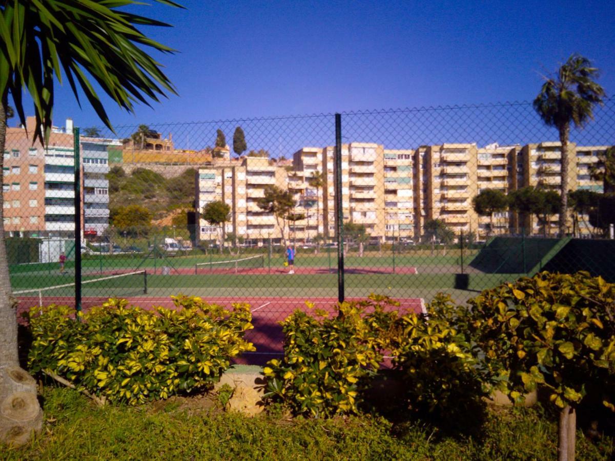 Апартаменти Playa La Cala In Front Of The Beach Free Parking Малага Екстер'єр фото